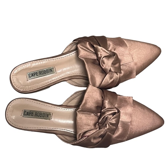 Cape Robbin Fine-8 Women's Mules Size 7 Pink Blush Rose Pointed Toe Bow Flats - Picture 2 of 12